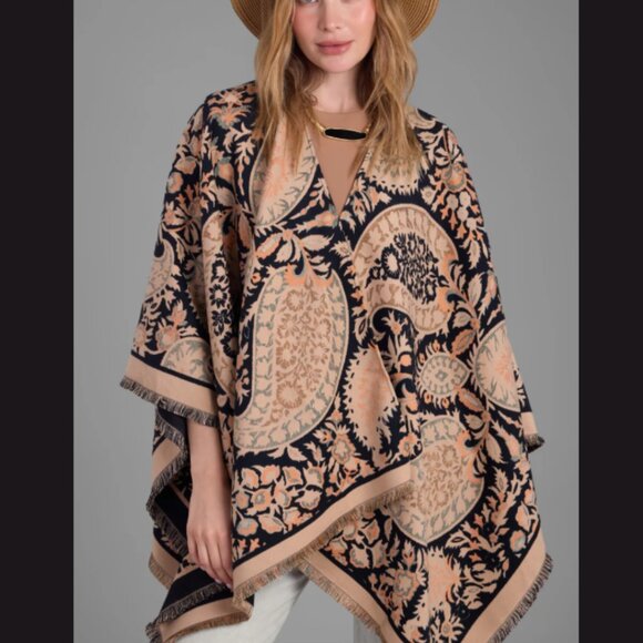 Paisley Reversible Ruana SAACHI NEW - Picture 1 of 9